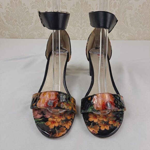 Blondo Dalina Size 7.5M Black Heeled Sandals Floral Print Toe Strap Hook/Loop - Picture 1 of 14